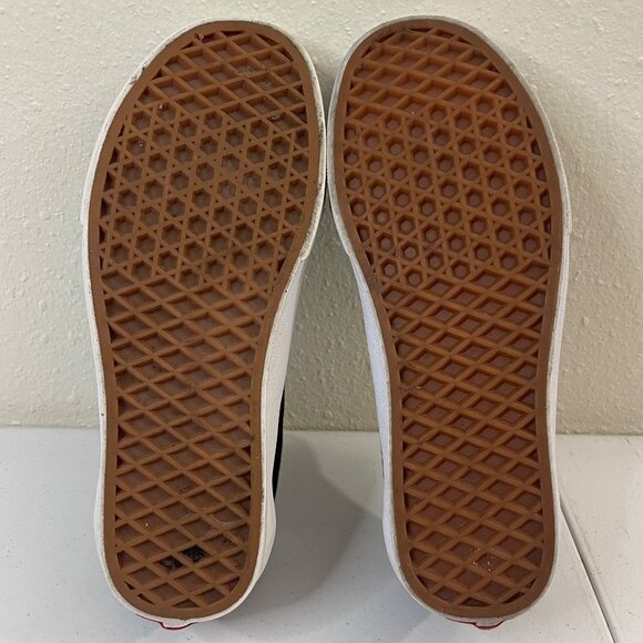 Vans Old Skool Black & White Size Boys 5.5  Women 7.0 Canvas Sneakers - Picture 11 of 12